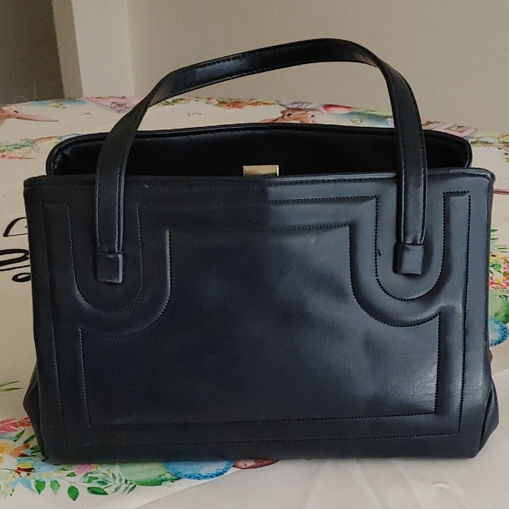 Sophisticated Vintage Navy Blue Hand Bag